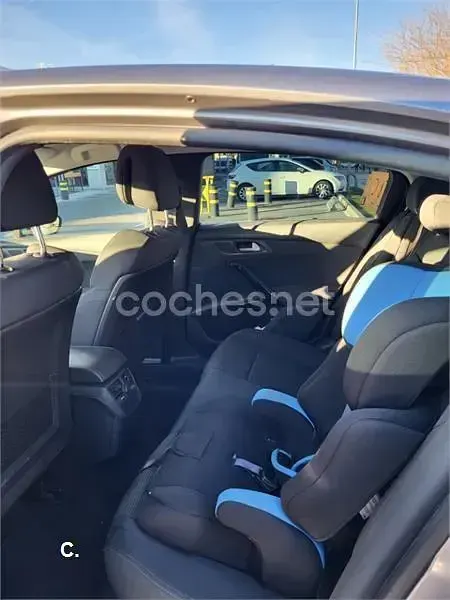 Usado Peugeot 508 Access 115 CV (84 kW) 2015 Gris / plata Berlina