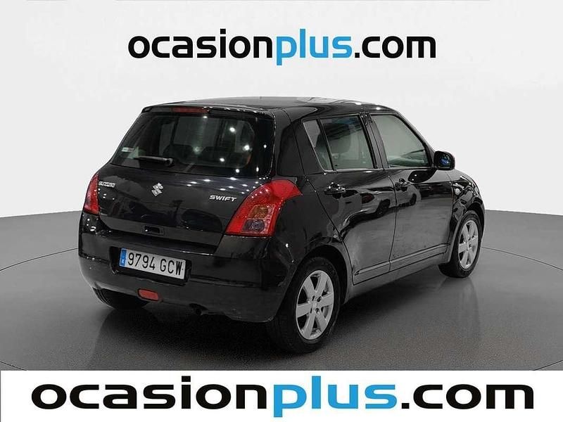 Usado Suzuki Swift GL 92 CV (67 kW) 2008 Negro Utilitario