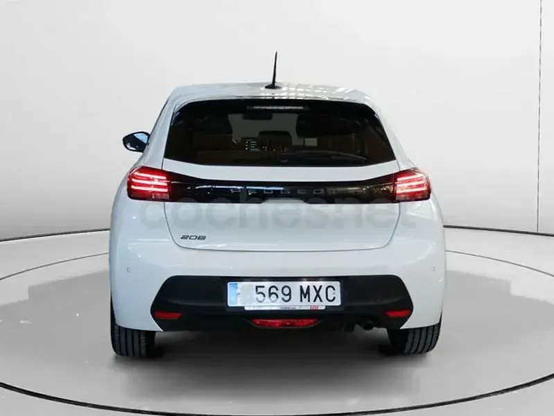 Usado Peugeot 208 Style 100 CV (73 kW) 2024 Blanco Utilitario