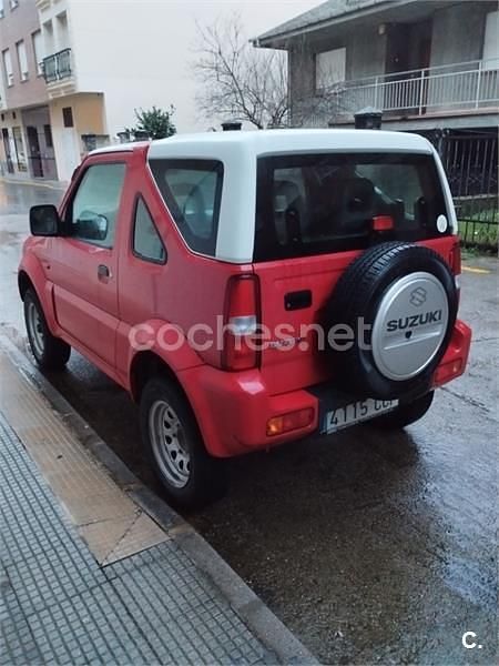 Usado Suzuki Jimny 80 CV (58 kW) 2003 Rojo SUV