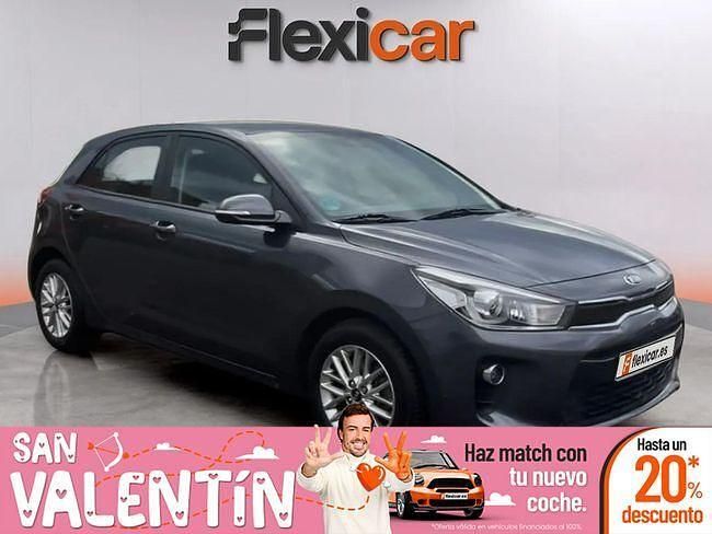 Gris / plata Usado 2017 Kia Rio Berlina | 10.890 € (Precio justo) - Imagen 1/4
