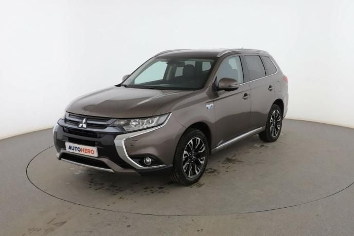 Usado 2016 Mitsubishi Outlander SUV | 18.599 € - Imagen 1/3