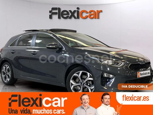 Gris / plata Usado 2019 Kia Ceed Launch Edition Berlina | 17.990 € (Un poco caro) - Imagen 1/4