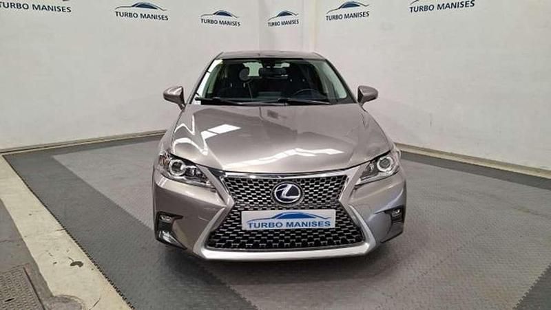 Usado Lexus CT200h Business Edition 136 CV (100 kW) 2020 Gris Utilitario