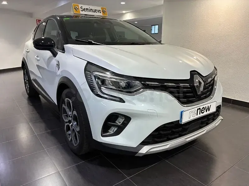 Usado Renault Captur Zen 140 CV (102 kW) 2022 Blanco SUV