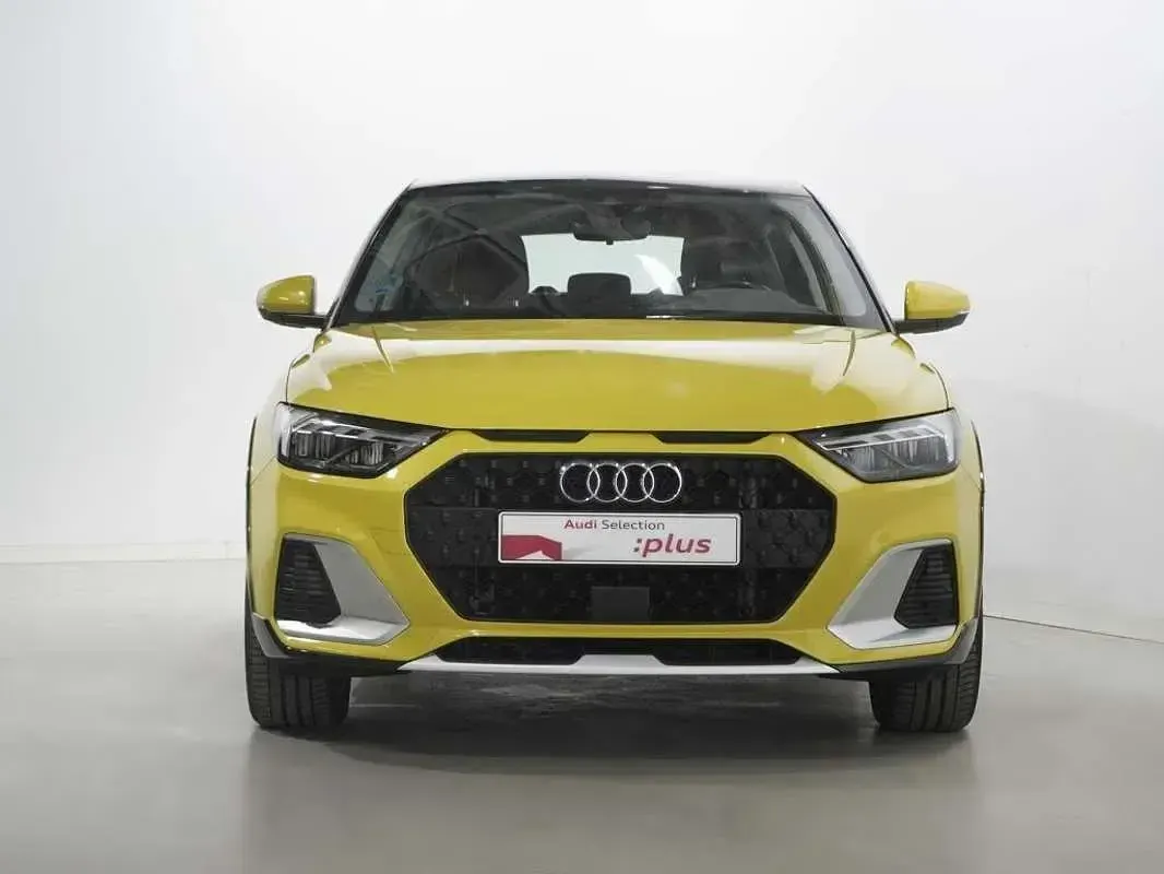 Usado Audi A1 150 CV (110 kW) 2022 Amarillo SUV