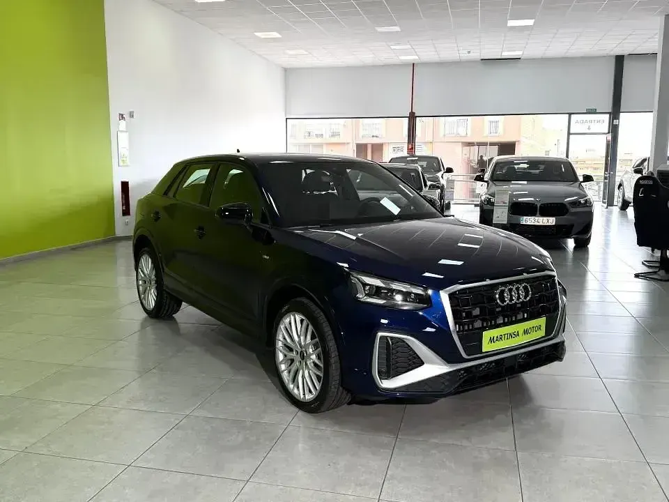 Nuevo Audi Q2 S-Line 150 CV (110 kW) 2026 Azul SUV