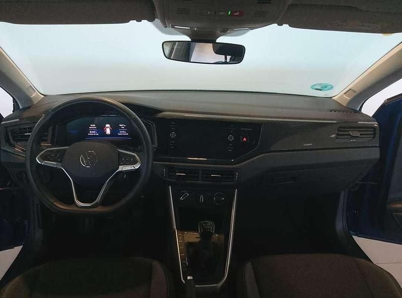 Usado VW Polo Life 95 CV (69 kW) 2024 Azul Utilitario