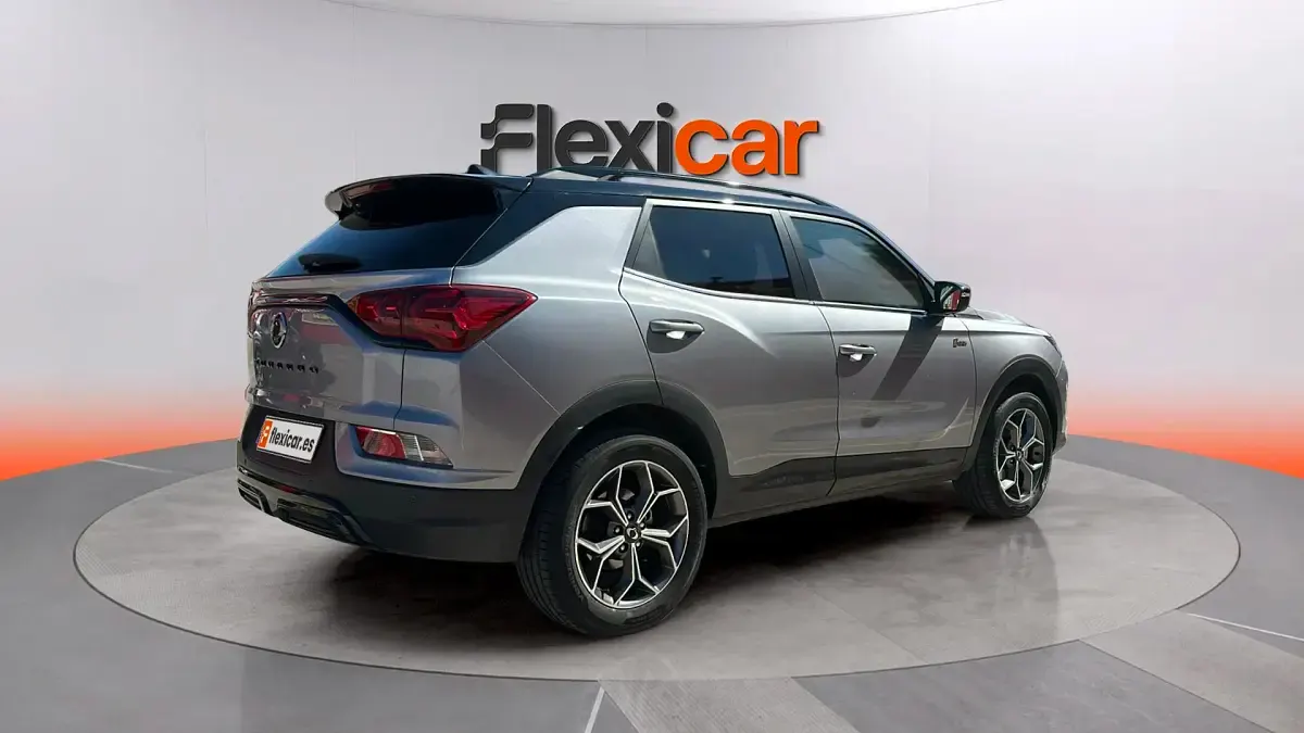 Usado SsangYong Korando Limited 149 CV (109 kW) 2023 Gris SUV