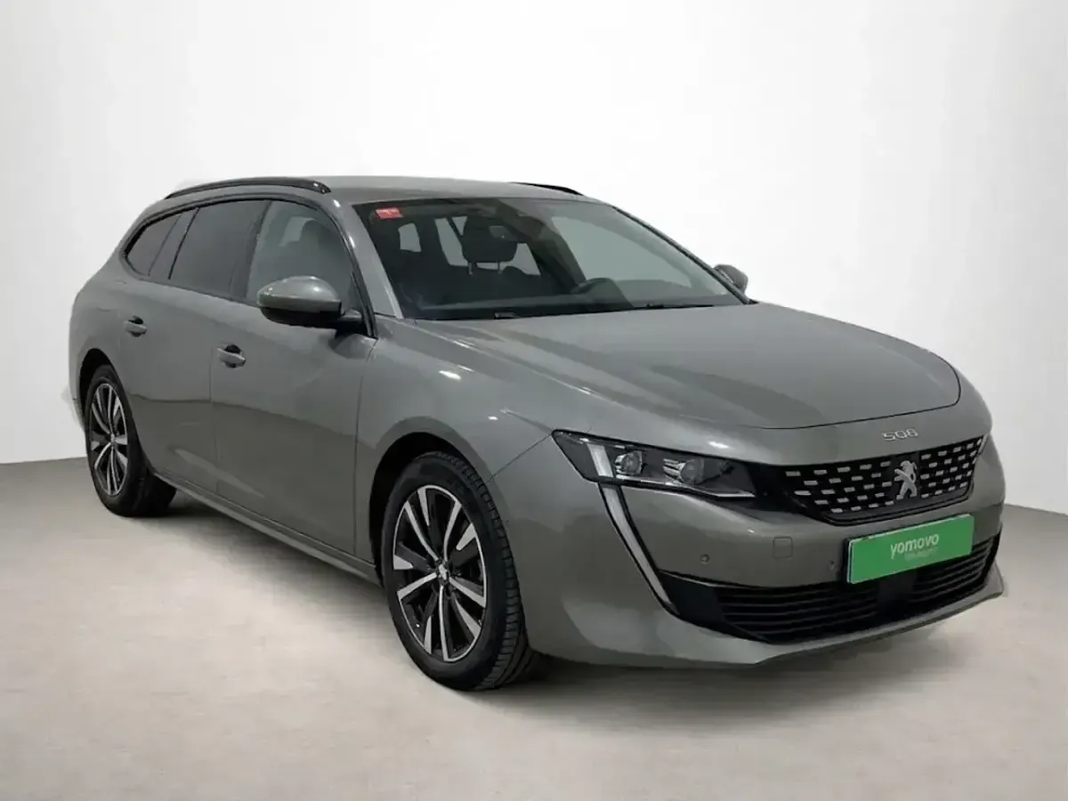Usado Peugeot 508 SW GT 131 CV (96 kW) 2021 Gris Familiar