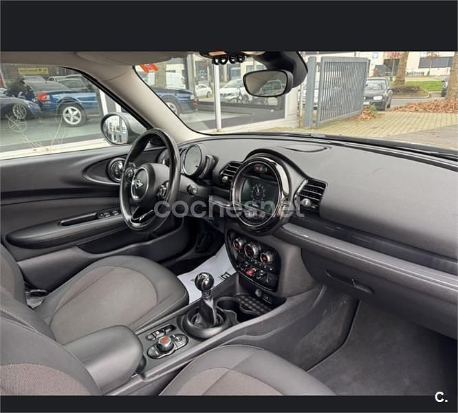 Usado Mini One D Clubman 116 CV (85 kW) 2019 Gris / plata Familiar