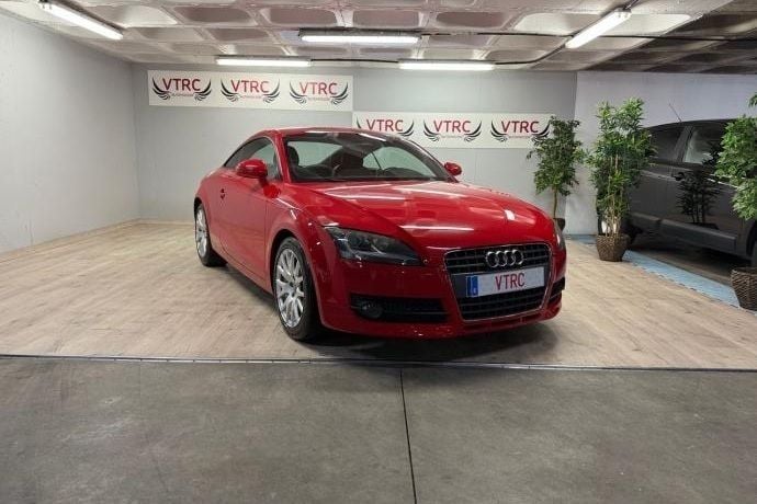 Usado 2006 Audi TT Utilitario | 10.800 € (Caro) - Imagen 1/4