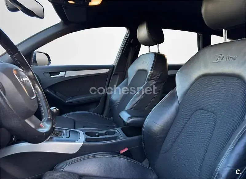 Usado Audi A4 S-Line 180 CV (132 kW) 2011 Marrón Familiar