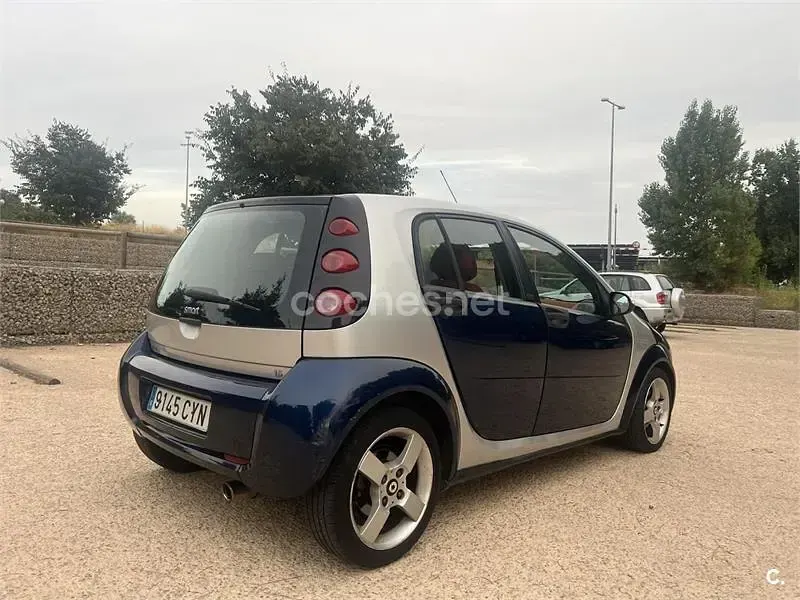 Usado Smart ForFour Pulse 109 CV (80 kW) 2004 Azul Utilitario
