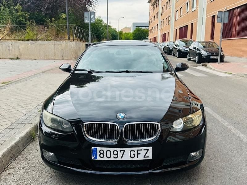 Negro Usado 2009 BMW 325 Coupe | 9499 € (Precio justo) - Imagen 1/4