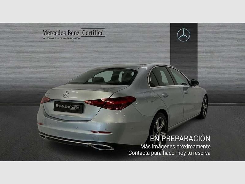 Usado Mercedes C220 200 HP (147 kW) 2022 Prateado Sedan