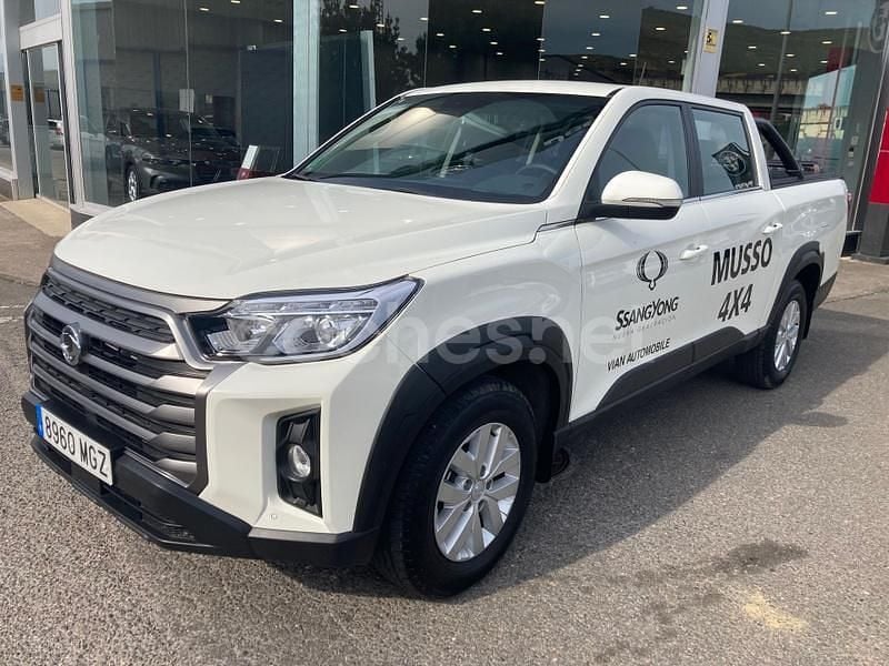 Usado Ssangyong (KGM) Musso 202 CV (148 kW) 2024 Blanco Recogida