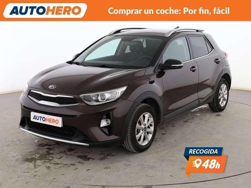 Usado Kia Stonic 84 HP (61 kW) 2020 Castanho SUV