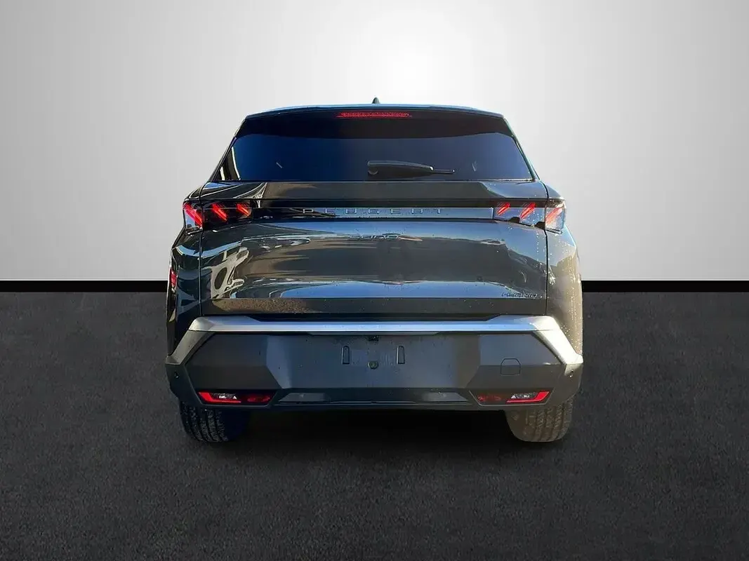 Nuevo Peugeot 5008 GT 145 CV (106 kW) 2025 Gris Monovolumen