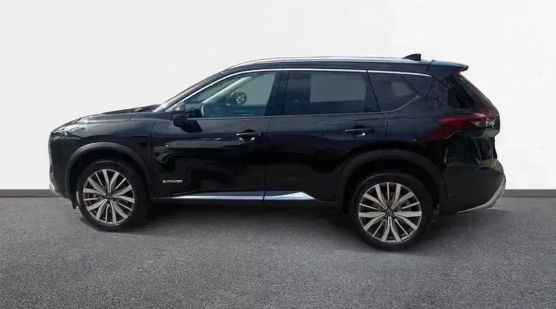 Usado Nissan X-Trail Tekna 158 CV (116 kW) 2025 Galaxy black SUV