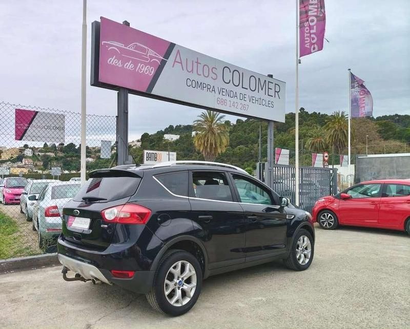 Usado Ford Kuga Trend 140 HP (102 kW) 2010 Preto SUV