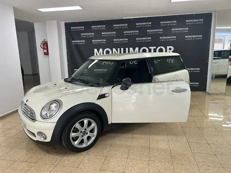 Usado Mini One Clubman 95 CV (69 kW) 2009 Beige Familiar