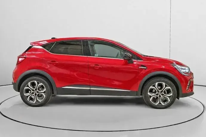 Usado Renault Captur Techno 90 CV (66 kW) 2024 Gris SUV