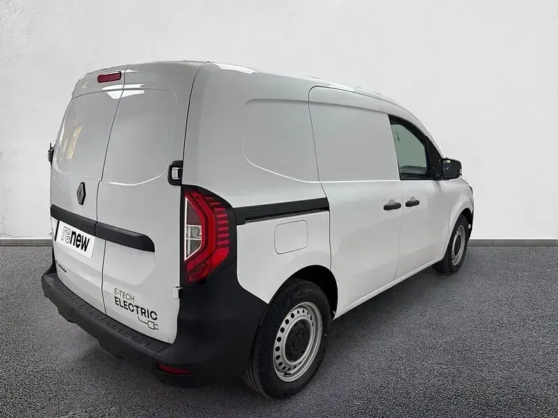 Usado Renault Kangoo 89 kW (122 CV) 2025 Blanco Monovolumen