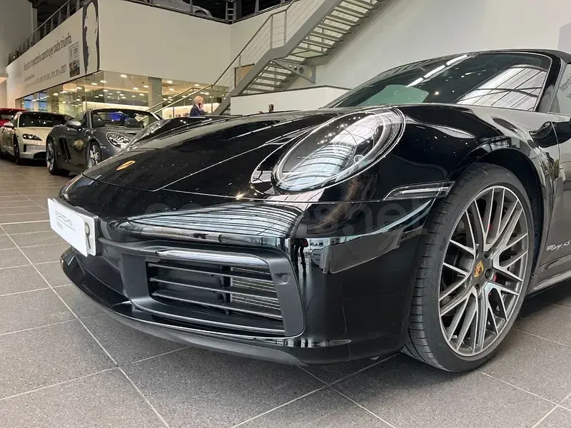 Usado Porsche 911 Targa 4S 450 CV (330 kW) 2023 Negro Descapotable