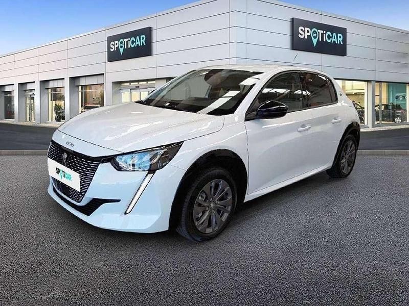 Blanco Usado 2023 Peugeot 208 Allure Utilitario | 18.000 € (Super precio) - Imagen 1/4