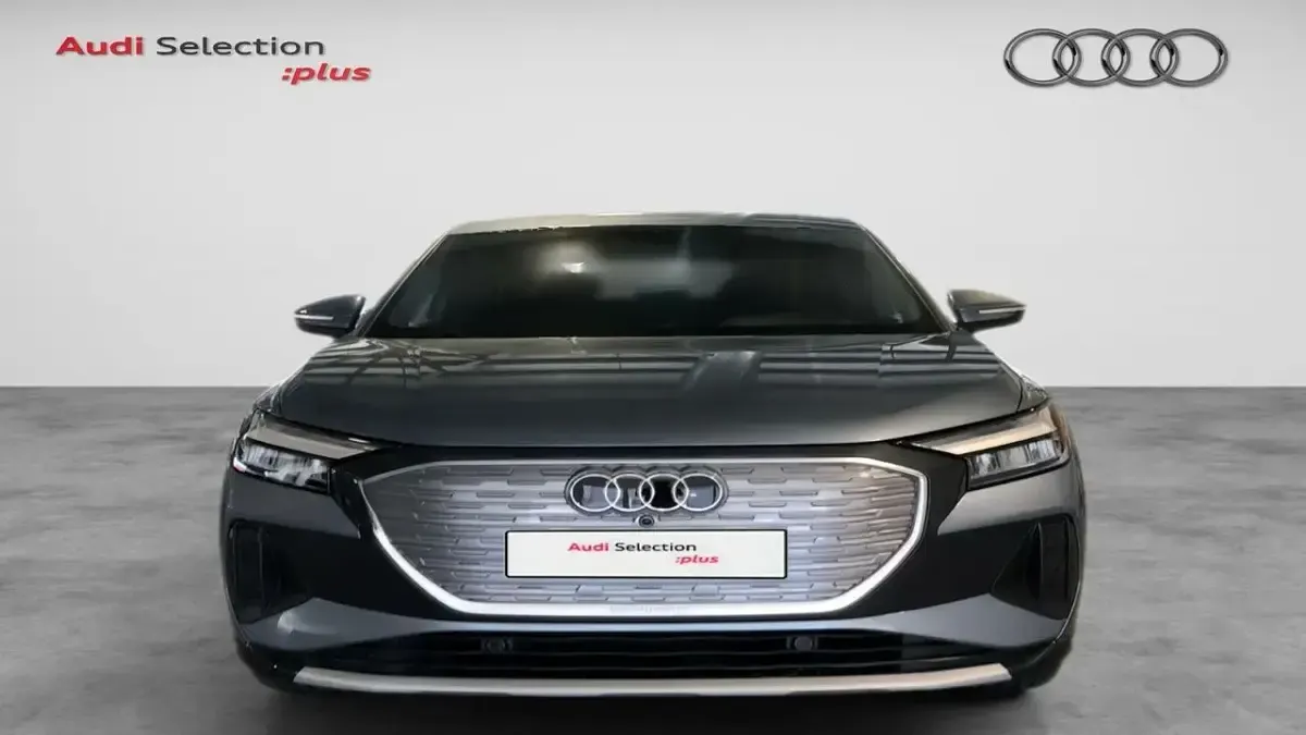 Usado Audi Q4 e-tron Advanced Plus 150 kW (204 CV) 2023 Azul SUV
