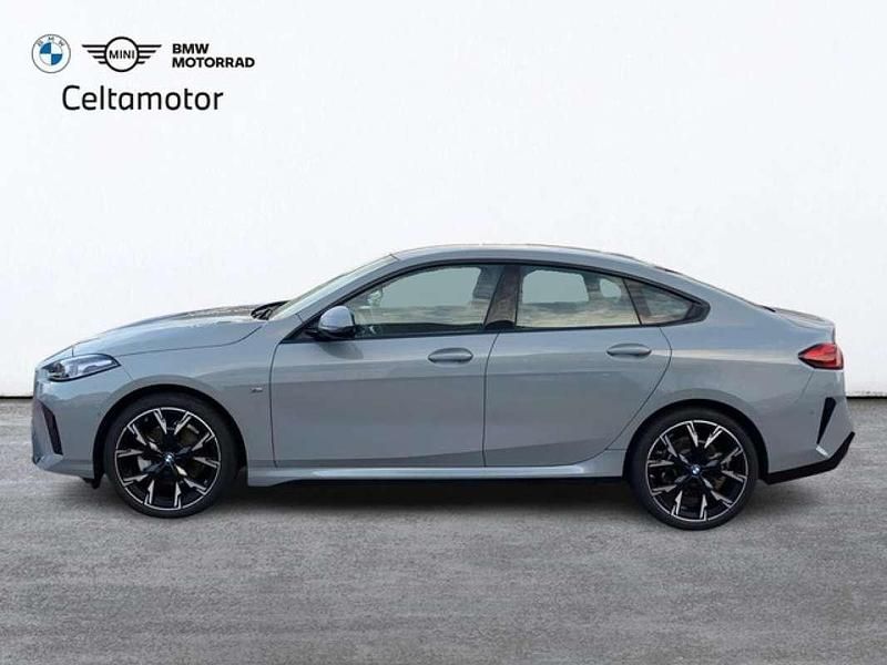 Usado BMW 220 Comfort Edition 163 CV (119 kW) 2025 Gris Coupe