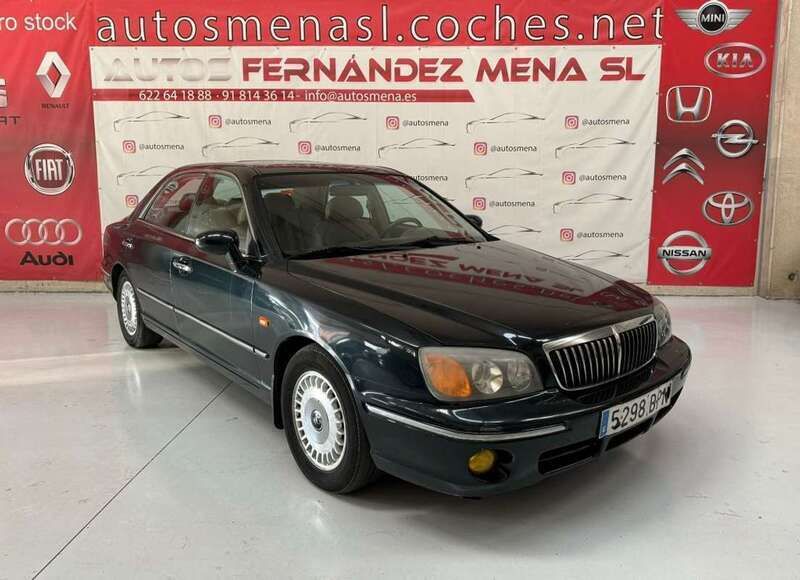 Verde Usado 2001 Hyundai XG GLS Berlina | 2300 € - Imagen 1/4
