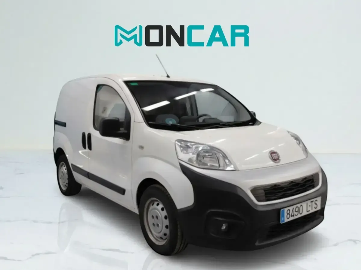 Usado Fiat Fiorino 80 CV (58 kW) 2021 Blanco Monovolumen