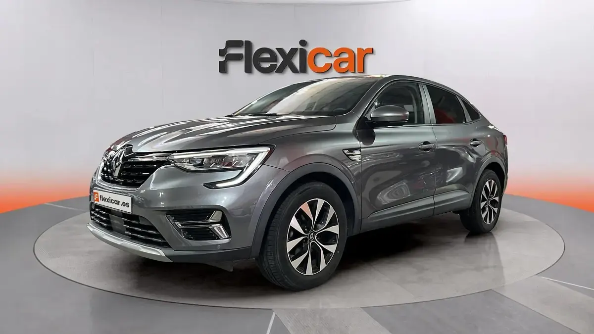 Usado Renault Arkana Evolution 140 CV (102 kW) 2023 Gris SUV