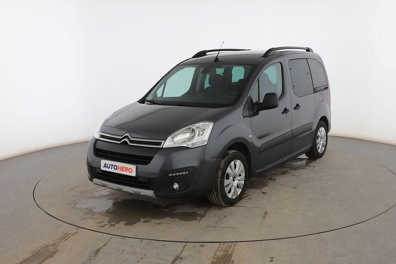 Usado Citroën Berlingo XTR 100 CV (73 kW) 2017 Marrón Monovolumen