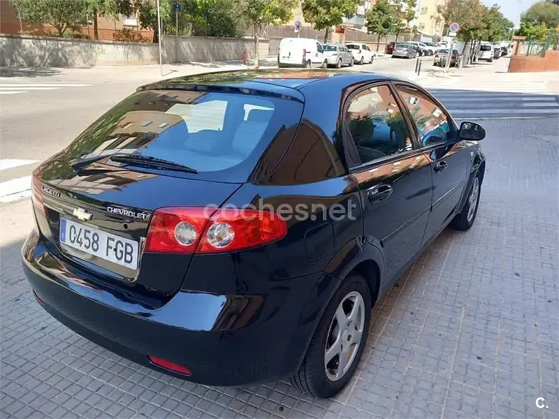 Usado Chevrolet Lacetti SE 94 CV (69 kW) 2006 Negro Berlina