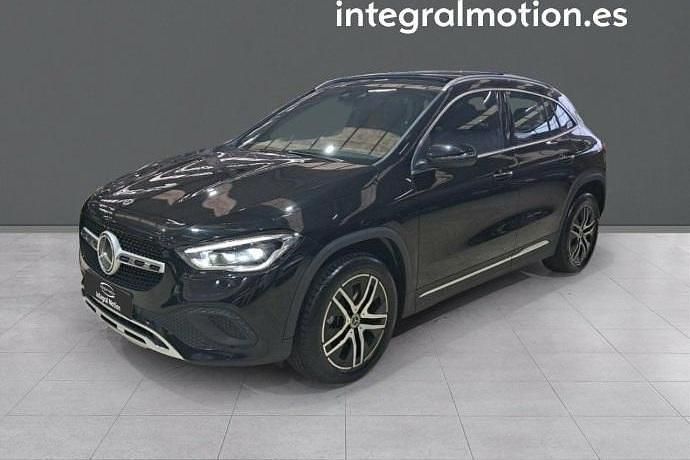 Usado 2021 Mercedes GLA180 Business SUV | 28.900 € - Imagen 1/4