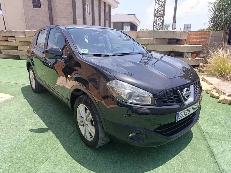 Usado Nissan Qashqai Acenta 110 CV (80 kW) 2011 Negro SUV
