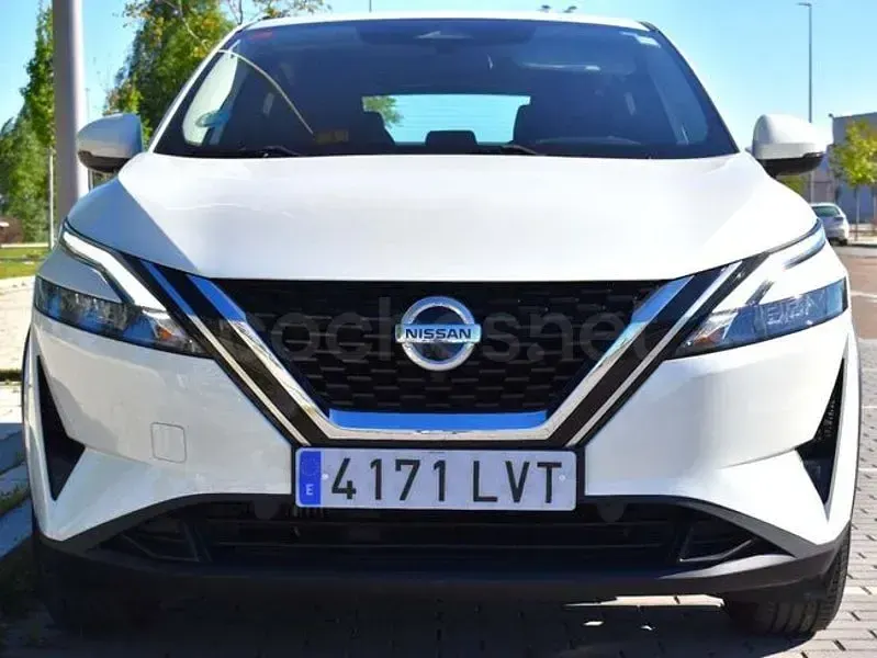 Usado Nissan Qashqai Acenta 158 CV (116 kW) 2021 Blanco SUV