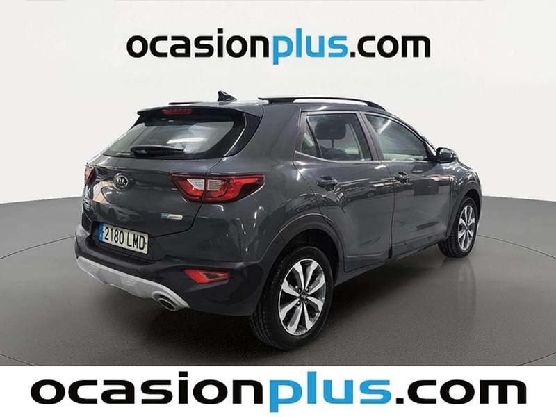 Usado Kia Stonic 120 CV (88 kW) 2021 Gris SUV