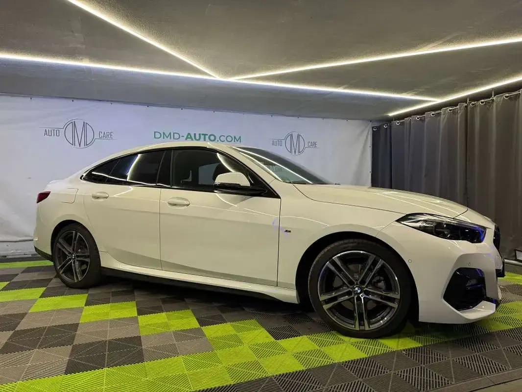 Usado BMW 218 Gran Coupé Comfort Edition 150 CV (110 kW) 2023 Blanco Coupe