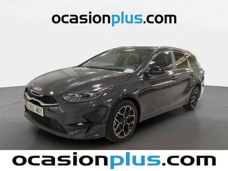 Gris Usado 2025 Kia Ceed Style Utilitario | 20.719 € (Super precio) - Imagen 1/4