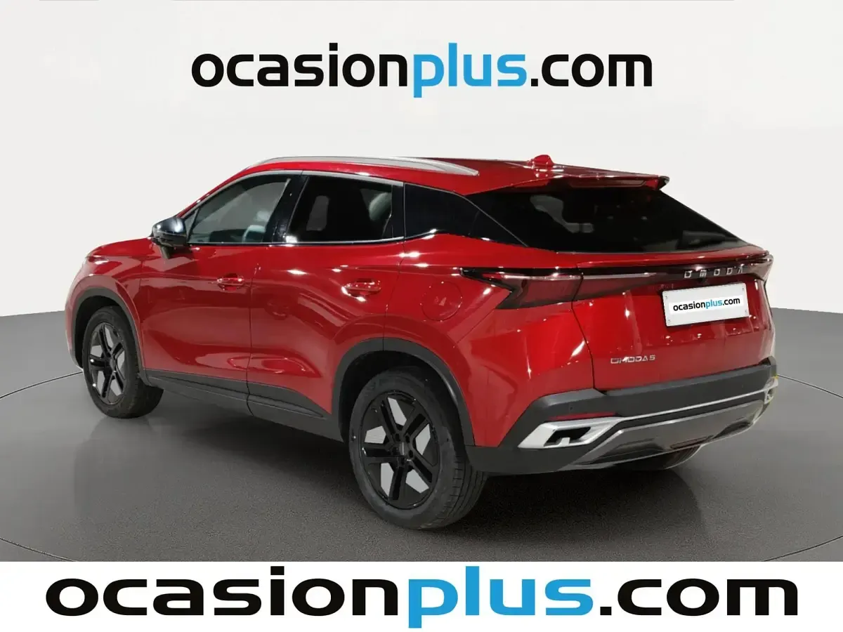 Usado Omoda 5 147 CV (108 kW) 2025 Gris plata SUV