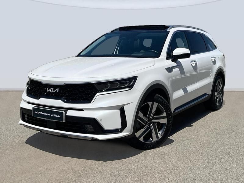 Snow white pearl (swp) Usado 2024 Kia Sorento Plus SUV | 46.820 € (Buen precio) - Imagen 1/4