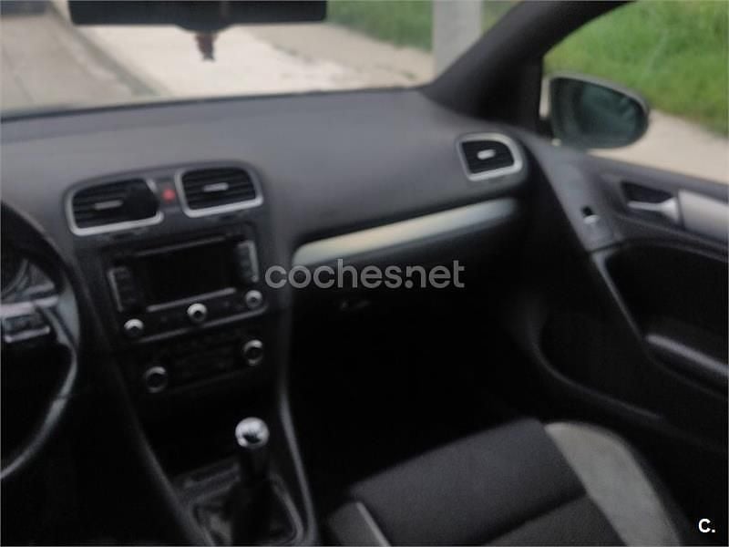 Usado VW Golf VI R 271 CV (199 kW) 2010 Verde Utilitario