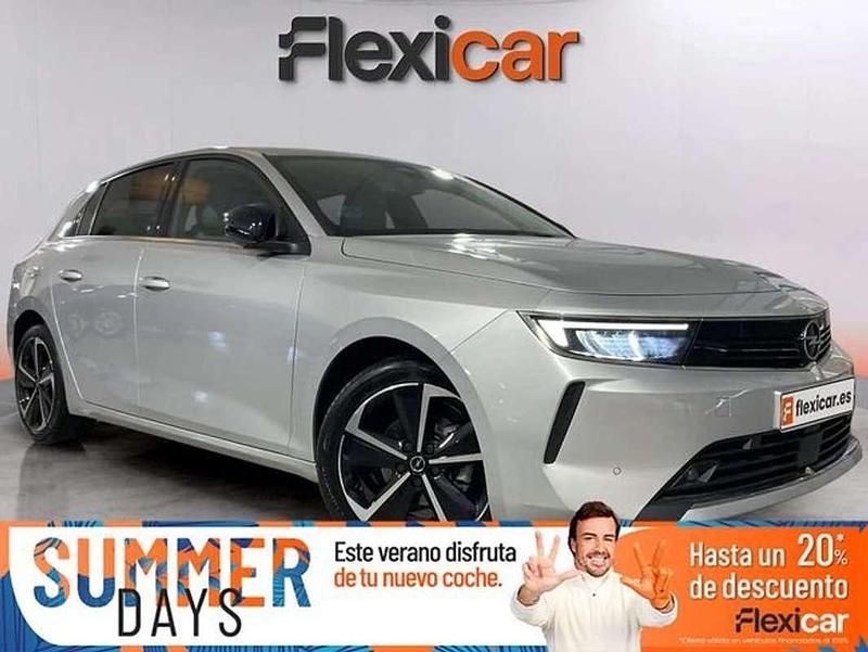 Beige Usado 2023 Opel Astra Edition Berlina | 17.190 € (Precio justo) - Imagen 1/4