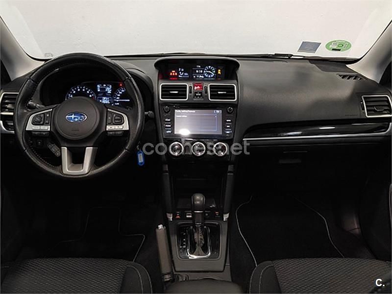 Gris / plata Usado 2018 Subaru Forester Sport SUV | 19.700 € (Precio justo) - Imagen 1/4