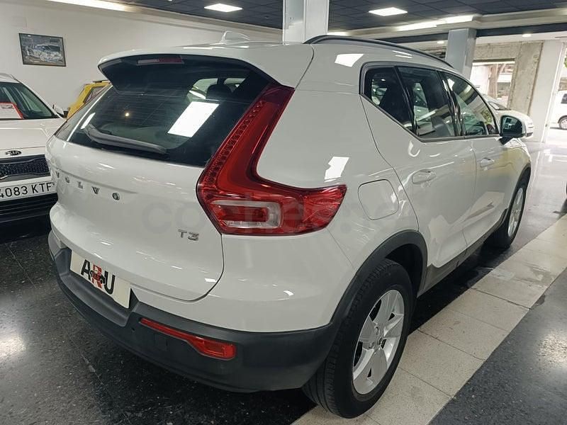 Usado Volvo XC40 Business Edition 163 CV (119 kW) 2019 Blanco SUV
