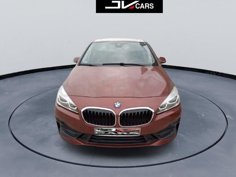 Usado BMW 225 Active Tourer iPerformance 220 CV (161 kW) 2021 Naranja Monovolumen